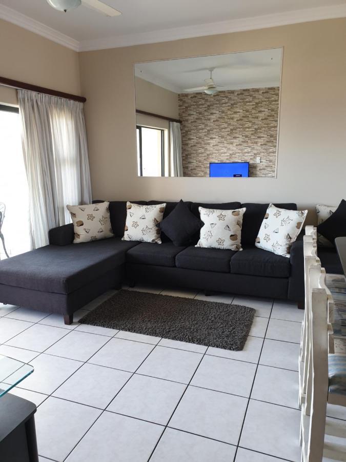 Topanga Holiday Home Увонго-Бич Экстерьер фото