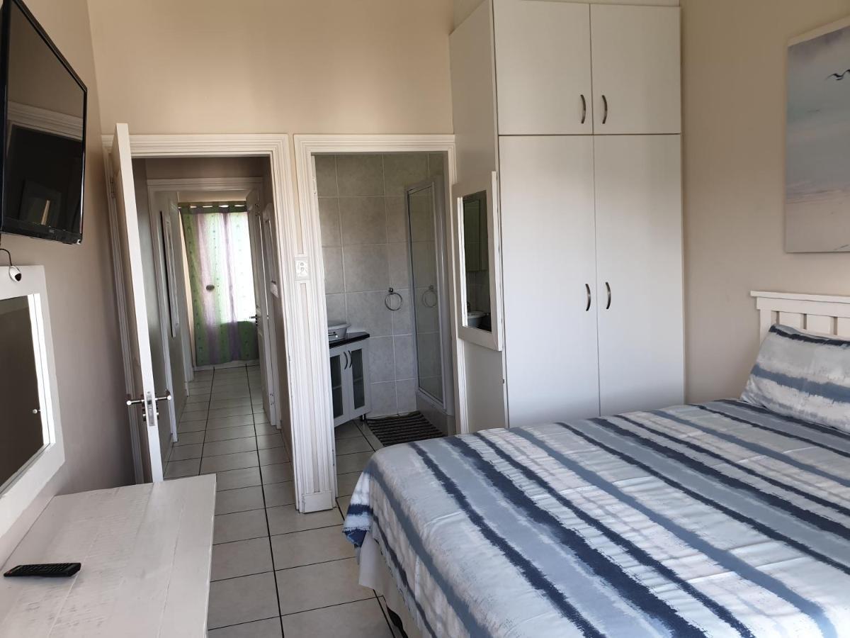 Topanga Holiday Home Увонго-Бич Экстерьер фото