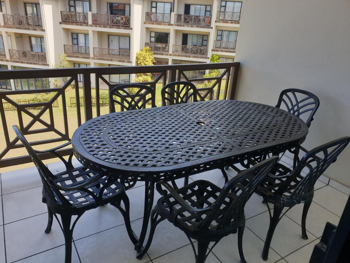 Topanga Holiday Home Увонго-Бич Экстерьер фото